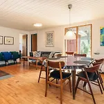 6 Person In Holiday home