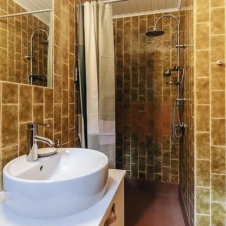 6 Person In Hébergement de vacances *